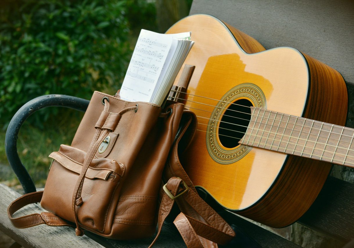 Coaching - Backpack Guitar LanDscape